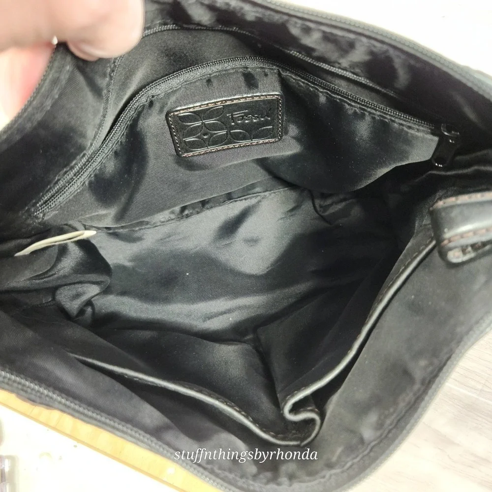 Fossil black textile